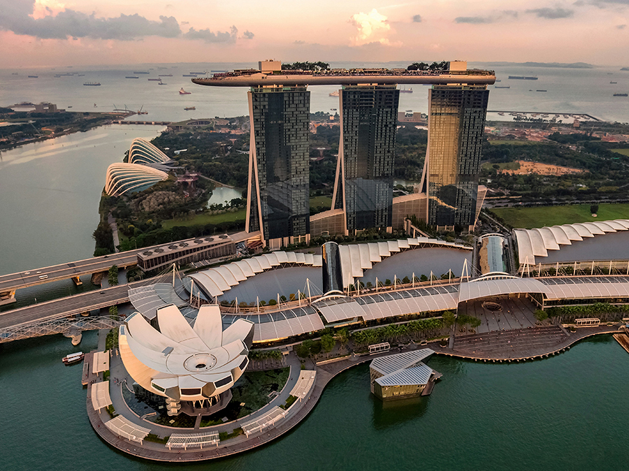 Imagem de Singapura, considerada uma cidade inteligente por englobar diferentes tecnologias aos seus cidadãos